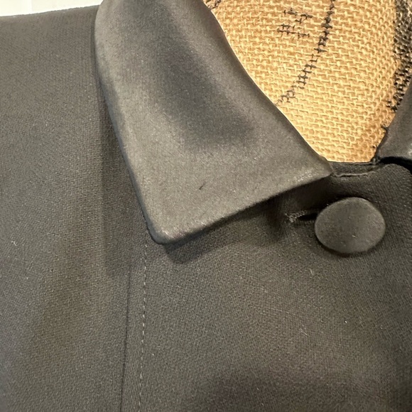 Giorgio Armani Women”s Blazer - Picture 10 of 11